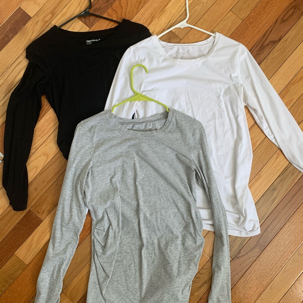 Bundle of three gap long sleeved maternity shirts